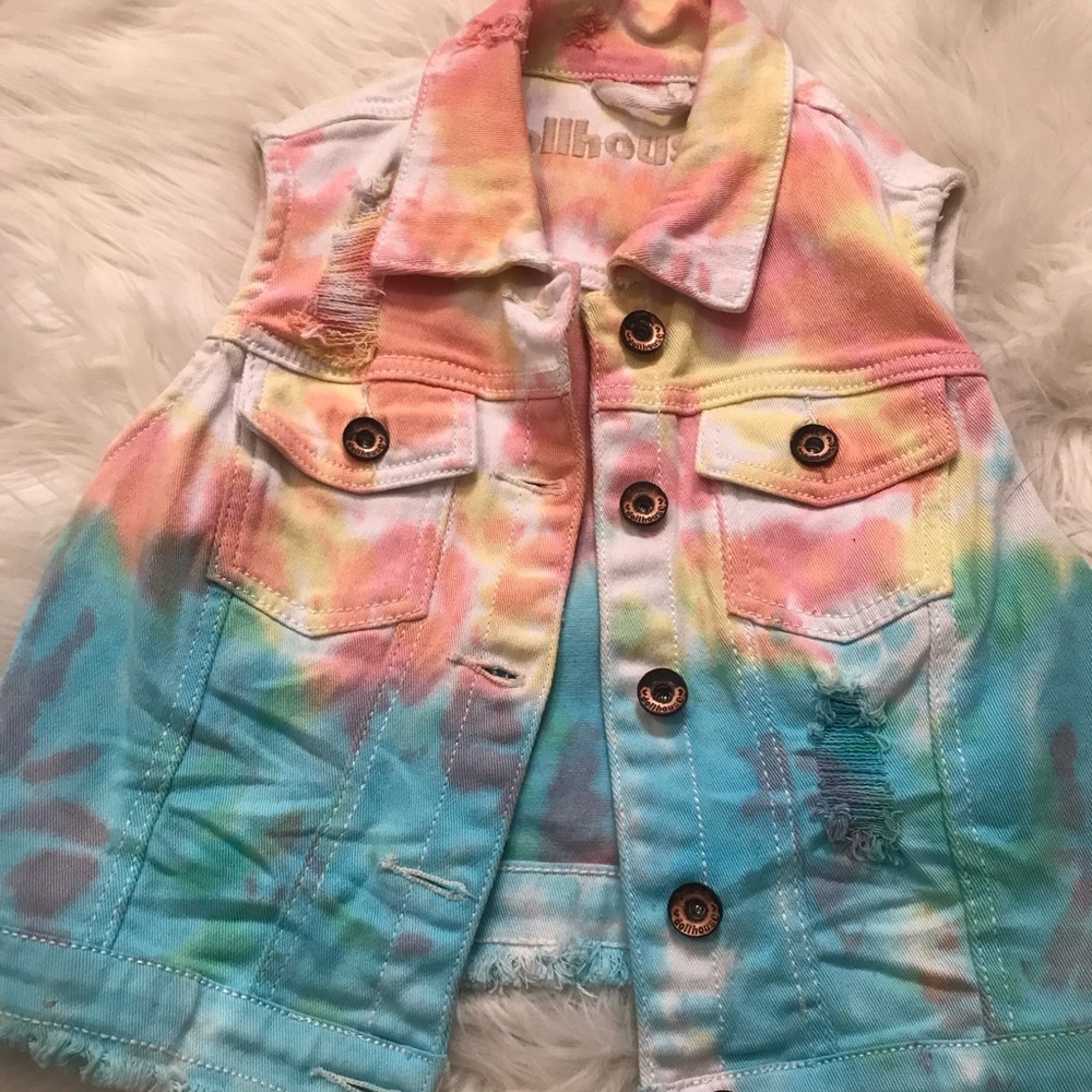 Tye dye vest